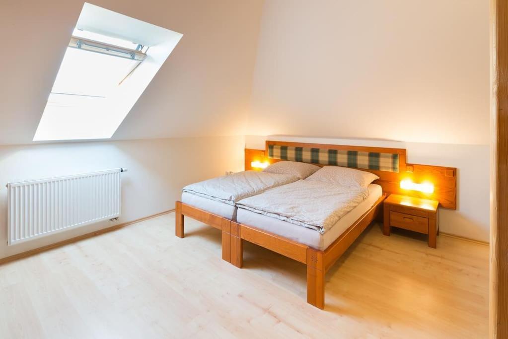 Na Helstyne Apartment Frenštát pod Radhoštěm Екстериор снимка